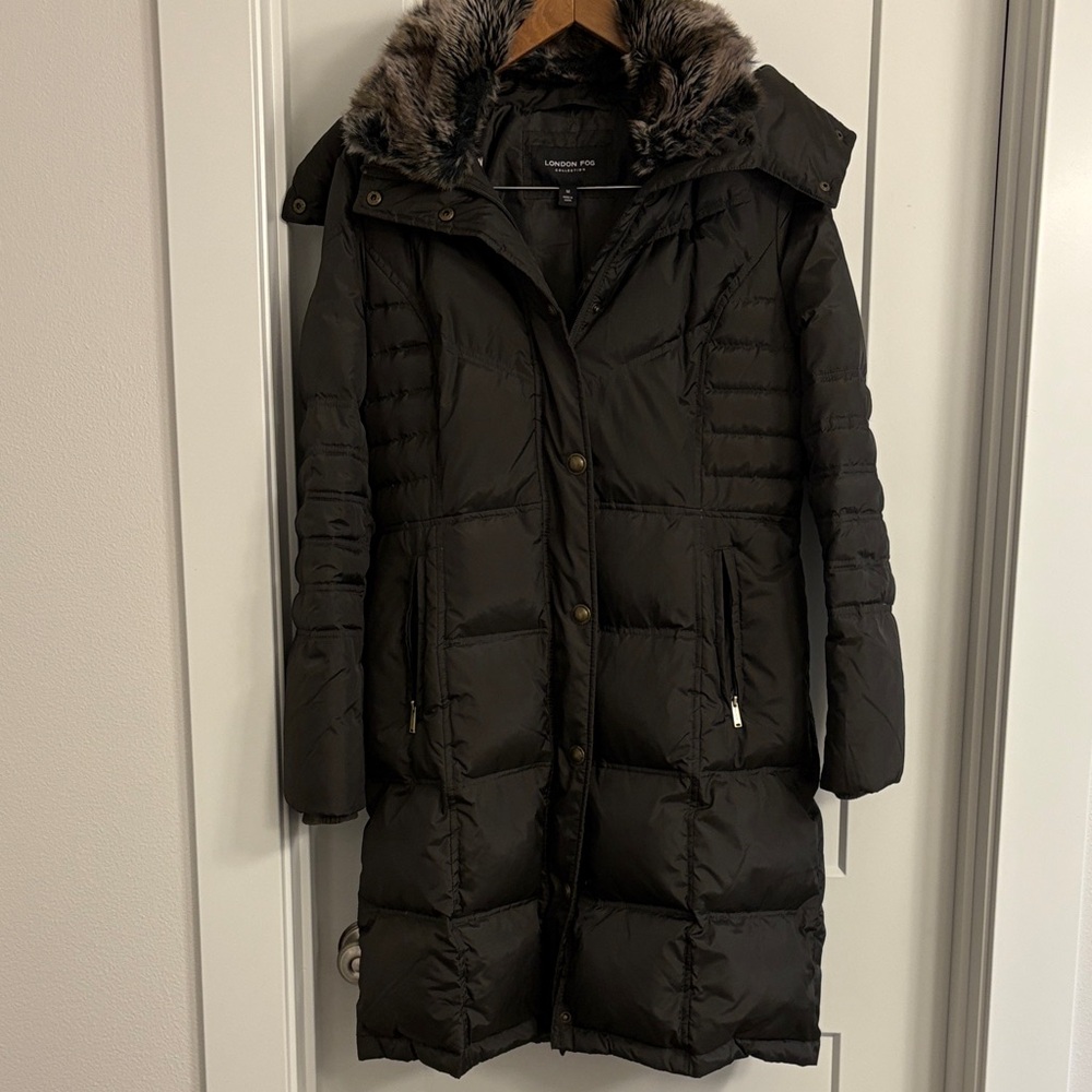 London Fog Women's Down Puffer Jacket with Faux Fur Hood